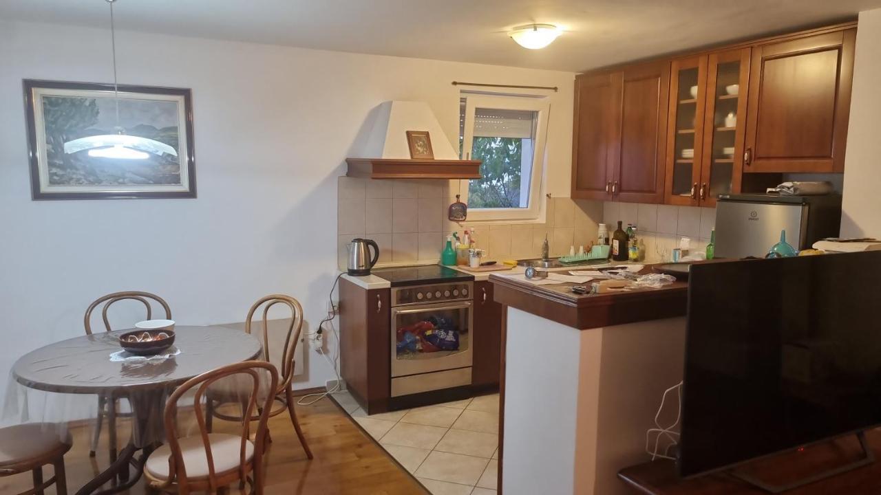 Apartments Miro Omišalj Εξωτερικό φωτογραφία